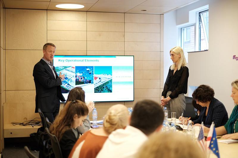 ანაკლიის განვითარების კონსორციუმში არასამთავრობო ორგანიზაციებსა და გარემოს დაცვის სამინისტროსთან შეხვედრა გაიმართა