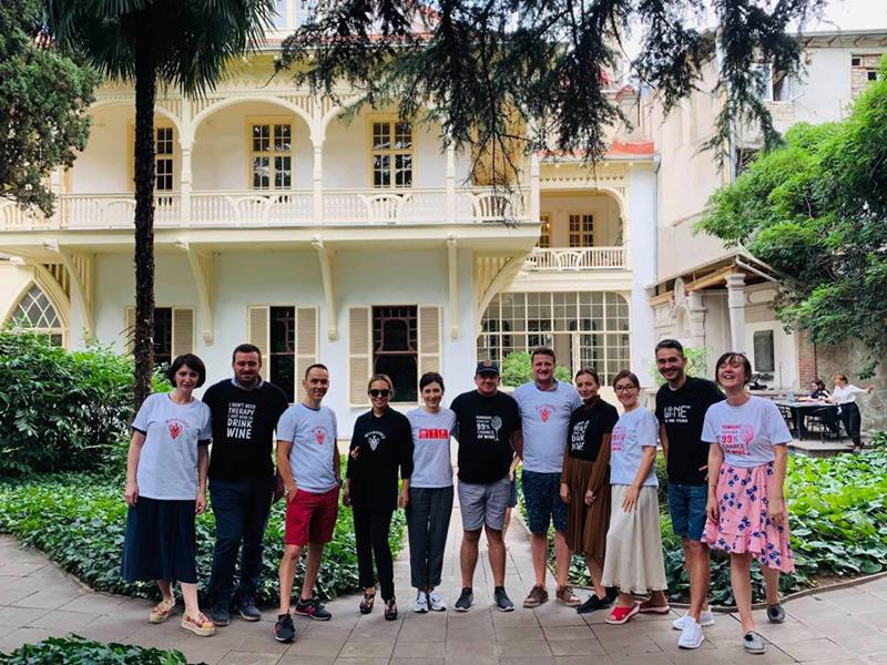 ტურიზმის მხარდასაჭერად "რომპეტროლ საქართველომ" 10 უცხოელ ბლოგერს და ჟურნალისტს უმასპინძლა