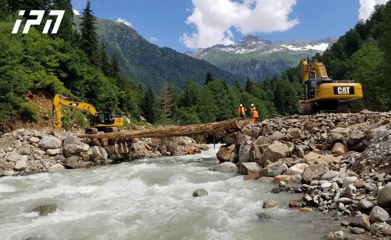 სოფელ ჭუბერში 7 ივნისის სტიქიის დროს დაზიანებული ხიდის მშენებლობა სამ დღეში დასრულდება