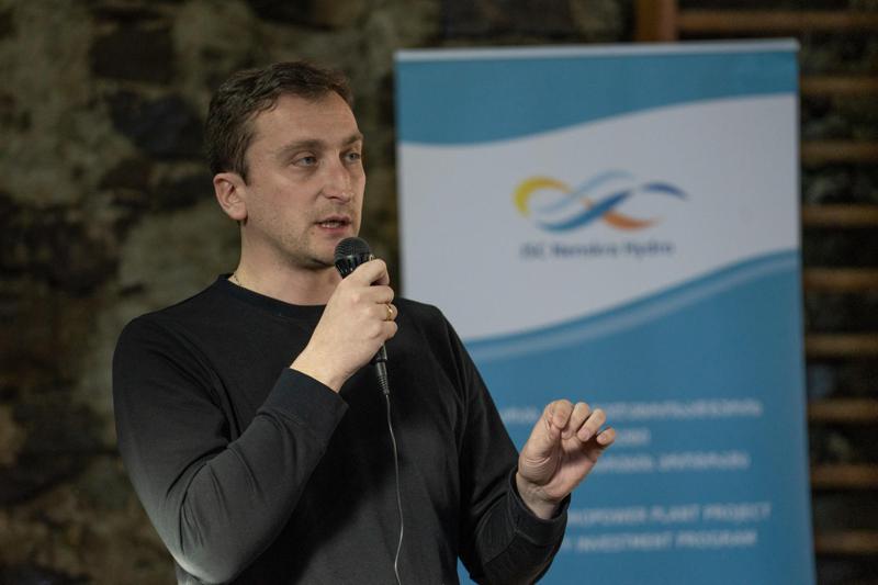 სს „ნენსკრა ჰიდრომ“ მესტიის მუნიციპალიტეტის ნენსკრას ხეობაში მცხოვრებ 46 ოჯახს გამოსყიდული მიწის კომპენსაციის სახით 3.5 მილიონი ლარი გადაუხადა