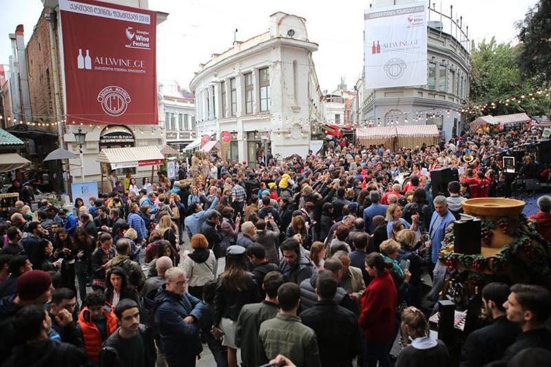 ტრადიციად ქცეული ღვინის დღესასწაული - 12 ოქტომბერს "ქართული ღვინის ფესტივალი 2019" ჩატარდება