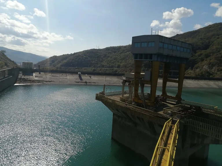 ჟინვალჰესის კაშხალზე ადრეული შეტყობინების სპეციალიზებული პროგრამა ამოქმედდა