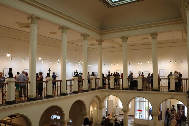 ბათუმის შავი ზღვის ხელოვნების ფესტივალის ფარგლებში ანრი მაჭავარიანის პერსონალური გამოფენა გაიმართა