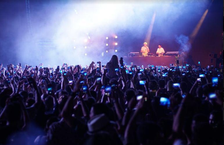 თბილისში ცნობილი მუსიკალური დუოს Polo & Pan -ის კონცერტი ჩატარდა