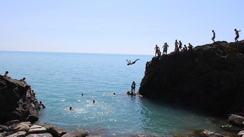 როგორ დავისვენოთ აჭარის ზღვისპირეთში შეღავათიან ფასად