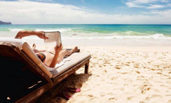 10 წიგნი, რომელიც ზღვაზე უნდა წაიკითხოთ