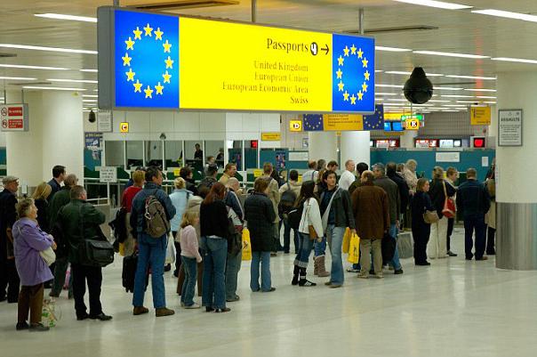 რა მეთოდებს იყენებენ საქართველოს მოქალაქეები, ევროპის ქვეყნებში თავშესაფრის მისაღებად - ემიგრანტების ნაამბობი