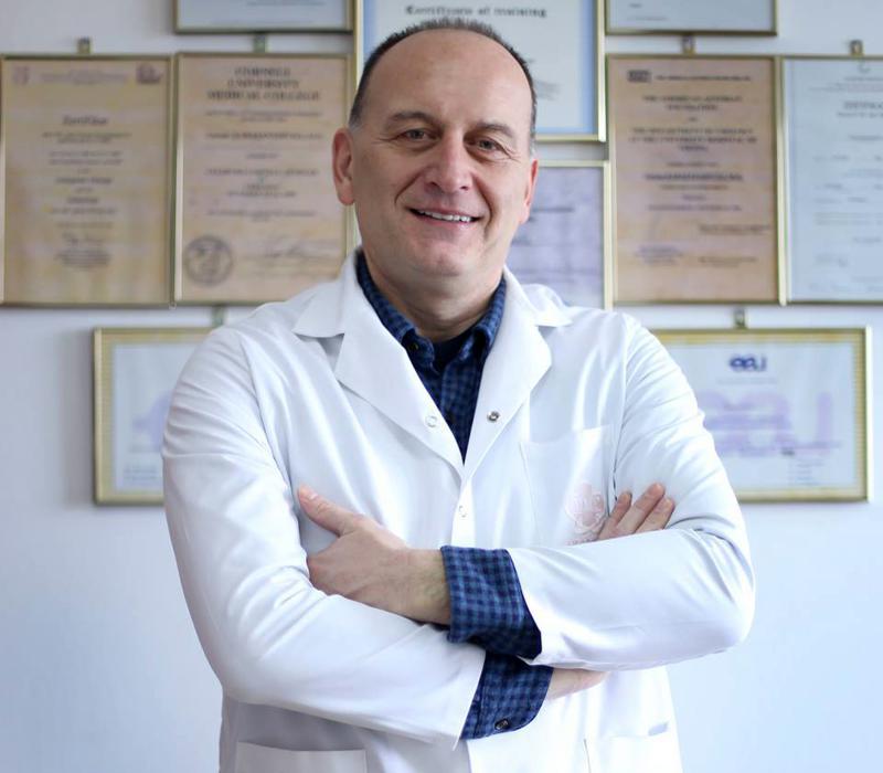 ქართველი ექიმი, რომლის ოპერაციებითაც ამერიკელი ონკოლოგები დაინტერესდნენ - როგორ მკურნალობენ შარდის ბუშტის კიბოს  საქართველოში