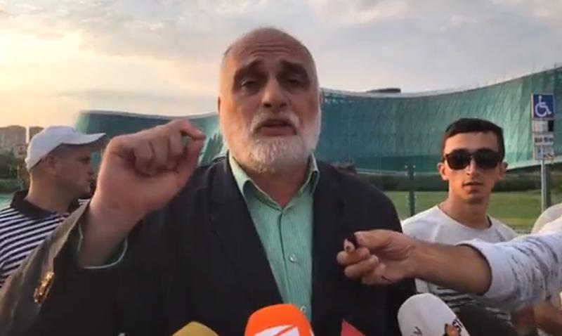 გურამ ფალავანდიშვილი შსს-სთან მივიდა, სადაც "თბილისი პრაიდის" ორგანიზატორებმა მსვლელობა გამართეს - "გავიგე, რომ თქვეს პრაიდი შედგაო..."