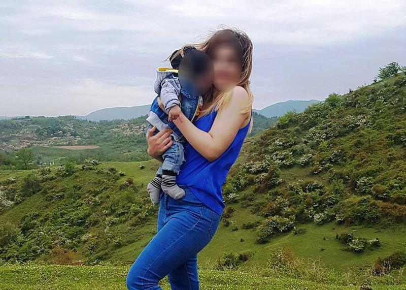 პოლიციამ გამოკითხა 21 წლის ბიჭი, რომელთანაც, სავარაუდოდ, ჩვილის მკვლელობაში ბრალდებულ დედას მიმოწერა ჰქონდა