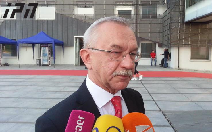 საქართველოში უკრაინის ელჩმა რუსი დეპუტატის სიტყვით გამოსვლისას, პროტესტის ნიშნად სახელმწიფო ცერემონიების სასახლე დატოვა