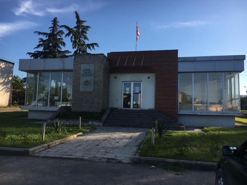 გურჯანის მერის წარმომადგენელს თანასოფლელებმა შესრულებული სამუშაო დაუწუნეს და სცემეს