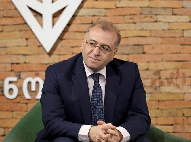 დატოვებს თუ არა პოსტს კობა გვენეტაძე და რა კომენტარს აკეთებს ლარის კურსზე