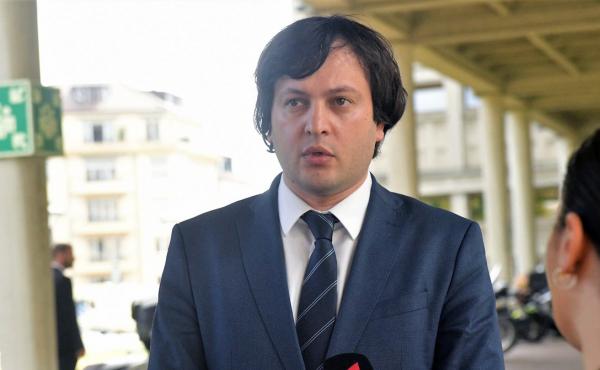 თსუ-ს იურიდიული ფაკულტეტის სტუდენტები, უნივერსიტეტიდან ირაკლი კობახიძის წასვლას მოითხოვენ