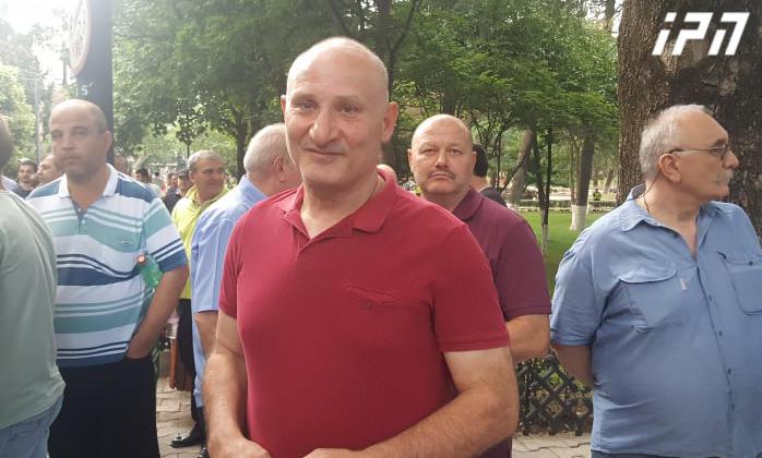 "სოციალურ ქსელში დაუძახეს ქართველ კაცებს, მე ქართველი კაცი ვარ და მოვედი" - ემზარ კვიციანი ლევან ვასაძის ორგანიზებულ აქციაზე