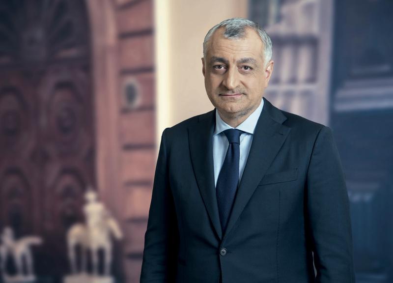 მამუკა ხაზარაძე - "მე მივიღე გადაწყვეტილება წავიდე ბანკიდან, სადაც ჩემი ცხოვრების 27 წელი გავატარე"