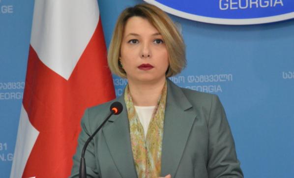 "ჩემი კოვიდ ინფიცირებული მშობლები 10 დღეა საავადმყოფოში წვანან, საბედნიეროდ, აცრილები იყვნენ, თორემ წარმოდგენაც არ მინდა, როგორ ვიქნებოდით ახლა" - რას წერს ნინო ლომჯარია