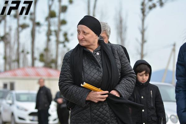 გიგა ოთხოზორიას დედა გავრილოვთან დაკავშირებულ მოვლენებზე - "ლამის გული გამისკდეს..."