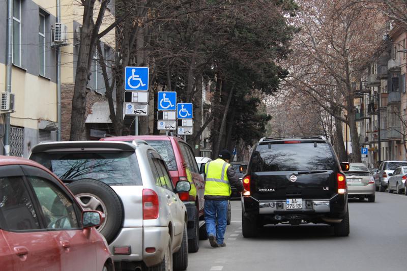 სექტემბრიდან საბურთალოს რამდენიმე ქუჩაზე პარკირების ახალი სისტემა ამოქმედდება