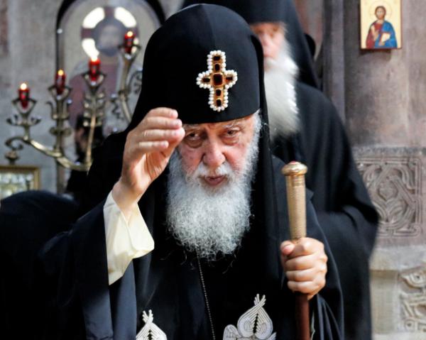 "მძიმეა ზვიად გამსახურდიას ჯვარი..." - რა თქვა პატრიარქმა ქადაგებისას, საქართველოს პირველი პრეზიდენტის შესახებ
