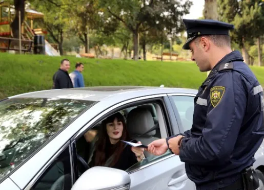 საგზაო მოძრაობის წესების დარღვევაზე ახალი ჯარიმები წესდება - გაეცანით სანქციებს