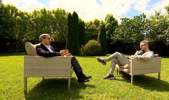 "მეშინია კამერების და ჩიტების" - ზურაბ ადეიშვილი ნიკა გვარამიასთან ინტერვიუში საკუთარ ფობიებზე საუბრობს