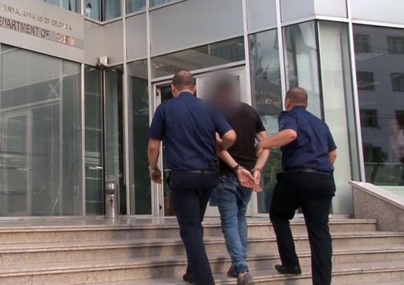 კაცს, რომელთან გაგზავნილი ფოტოების გამო 16 წლის გოგონამ თავი მოიკლა, 7-წლიანი პატიმრობა მიუსაჯეს