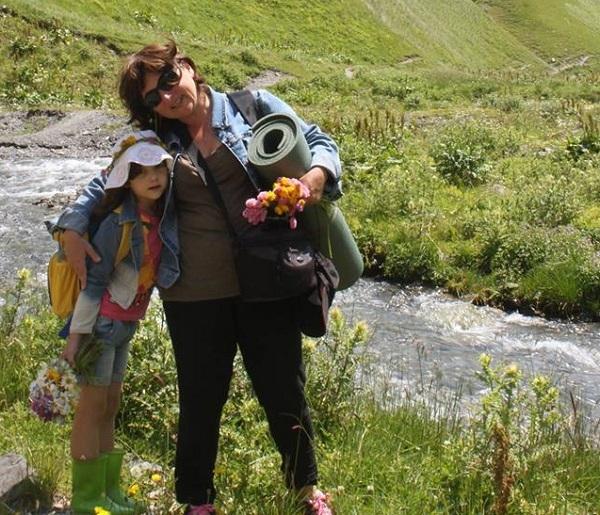 უნდა ვატაროთ თუ არა მოსწავლეები ექსკურსიებზე - "ტურებს გაცილებით დიდი ფუნქცია აქვთ, ვიდრე ქეიფი და დროსტარებაა"