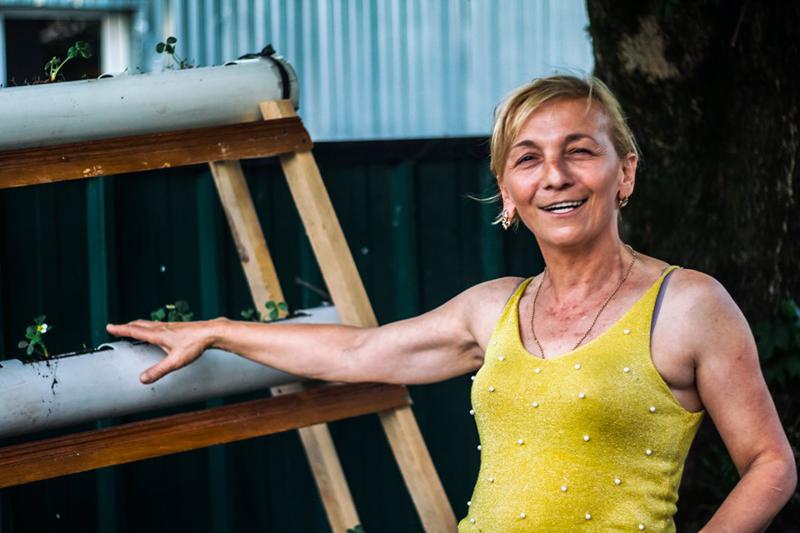 "სახლი მაქვს, ბიზნესი მაქვს, მანქანა მყავს, ბიჯო, შენი ნასკები ვრეცხო?!" - ყოფილი ემიგრანტი ქალის ისტორია, რომელიც ახლა წარმატებული ბიზნესმენია