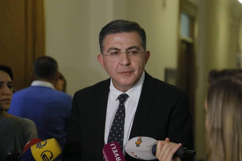 "საპენსიო სააგენტოს" დირექტორი პოსტს ტოვებს -  "ვილოცებ საპენსიო რეფორმის წარმატებით გაგრძელებისთვის"