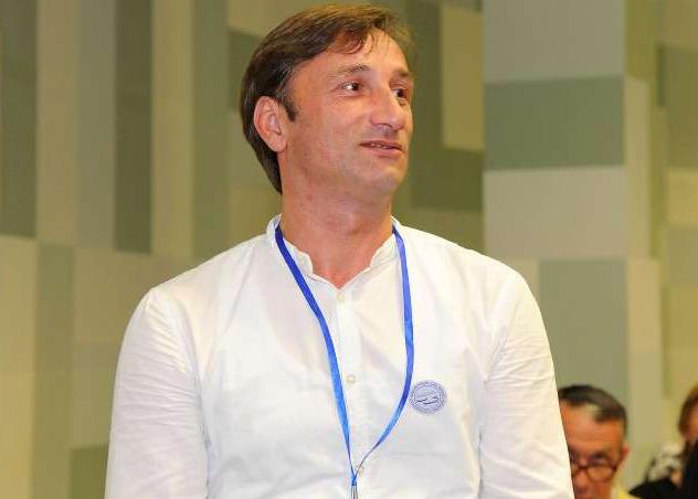 ლანჩხუთში თავს დაესხნენ მასწავლებლის ეროვნული ჯილდოს მფლობელ ლადო აფხაზავას - "ტვ პირველი"