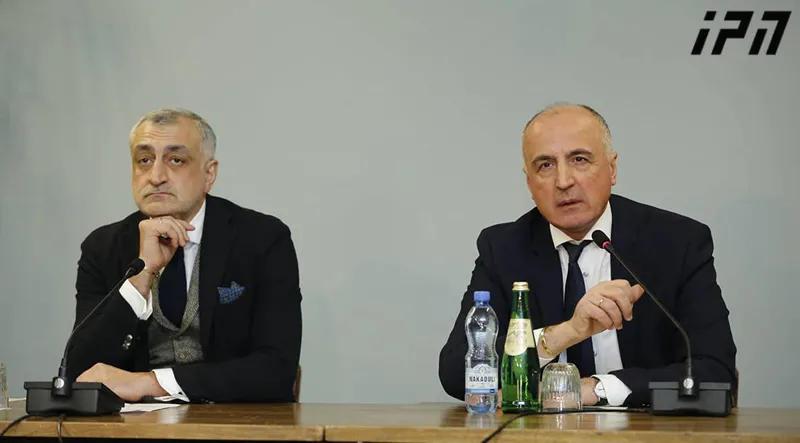 "არის საკმაოდ სერიოზული ძიება, რომ საკითხები, რაც ოპოზიციას ჰქონდა დაყენებული, იქნას მიღწეული" - რაზე ისაუბრეს "ლელოს" ლიდერებმა აშშ-სა და ევროკავშირის ელჩებთან