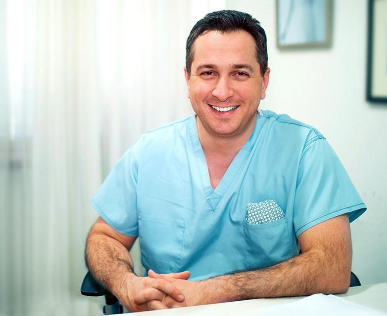 "ძუძუს გადიდება ონკოლოგიურ დაავადებას არ იწვევს" - კოტე მათითაშვილი ქალებისთვის საინტერესო შეკითხვებს პასუხობს