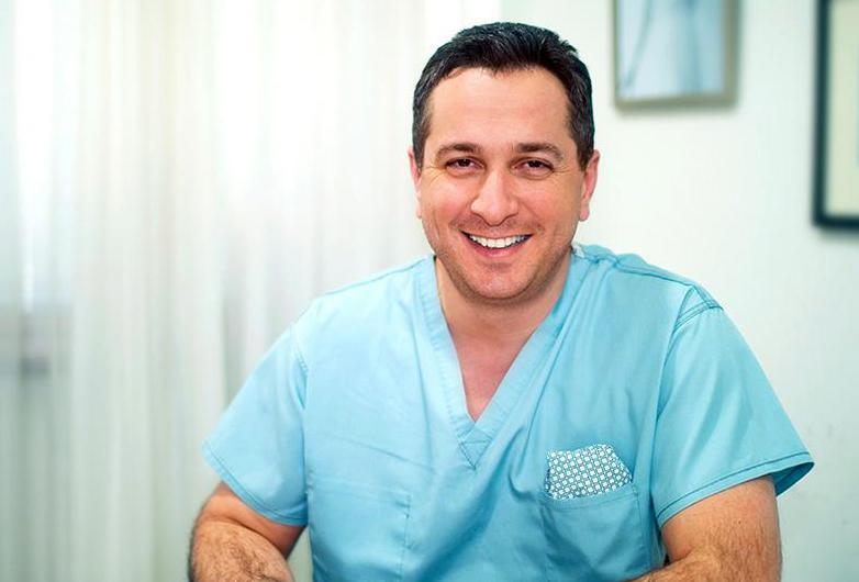 "ძუძუს გადიდება ონკოლოგიურ დაავადებას არ იწვევს" - კოტე მათითაშვილი ქალებისთვის საინტერესო შეკითხვებს პასუხობს