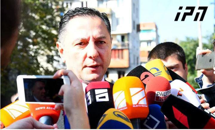 "43 000 თანამშრომელი მყავს და ყველა გადაცდომაზე მინისტრები უნდა გადადგნენ?" - ვახტანგ გომელაური