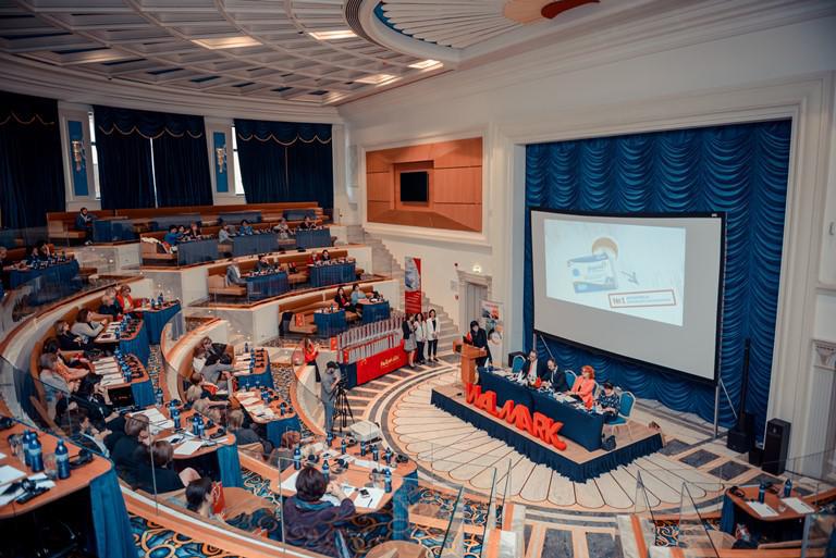 ფარმაცევტულმა კომპანია "არტფარმამ" სამედიცინო სფეროს „ბიოპრონ 9 პრემიუმი” წარუდგინა