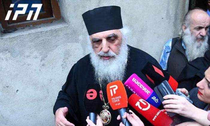 მეუფე სტეფანემ არქიმანდრიტი ათინოგენი ​სამღვდელო ხარისხიდან განკვეთა, რამდენიმე სასულიერო პირს კი მღვდელმსახურება აუკრძალა