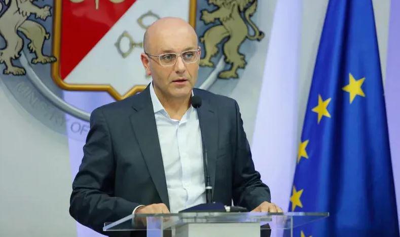 რას აცხადებს ფინანსთა ექსმინისტრი ივანე მაჭავარიანი მისი კლინიკაში მოხვედრის თაობაზე გავრცელებულ ინფორმაციაზე?