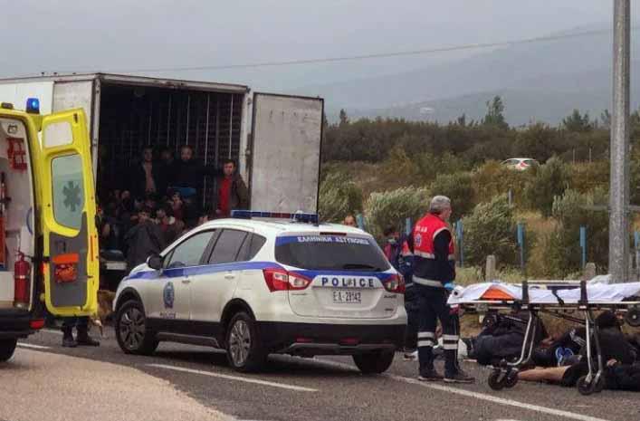 8 არალეგალი, რომელიც ქართველ მძღოლს საბერძნეთში მანქანა-მაცივრით გადაჰყავდა, საავადმყოფოში გადაიყვანეს