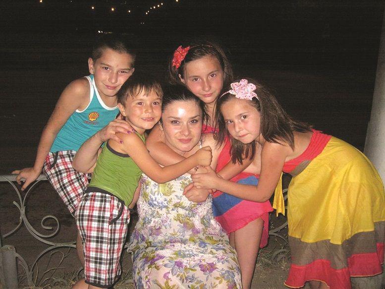 "ფეხმძიმობისას ქმარმა ისე მცემა, ბავშვი პრობლემებით დაიბადა..." - როგორ შეიცვალა დევნილი ქალის მძიმე ცხოვრება