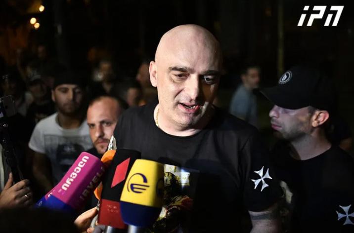 ლევან აკინმა ფილმში ბავშვები მოტყუებით გადაიღო, პროკურატურაში სარჩელი შევა... - სანდრო ბრეგაძე