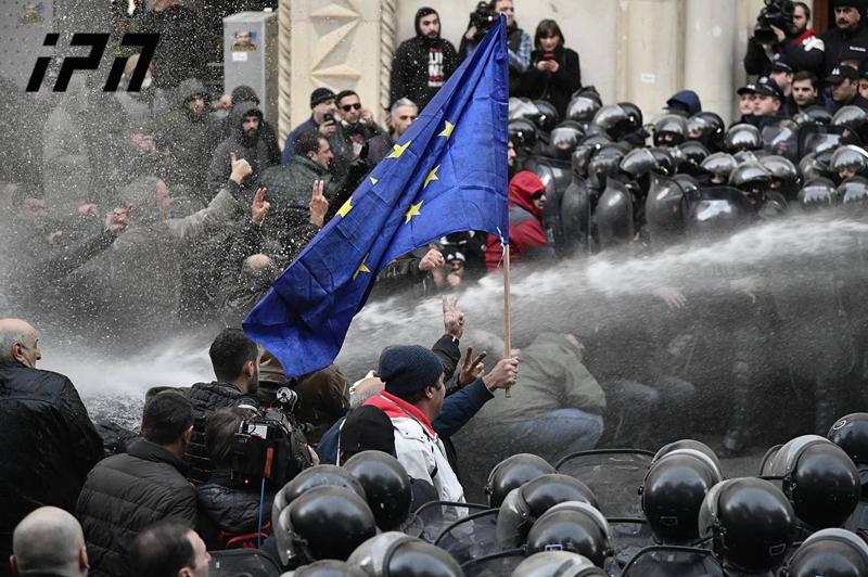 როგორ ეხმაურება მსოფლიო მედია თბილისში განვითარებულ მოვლენებს