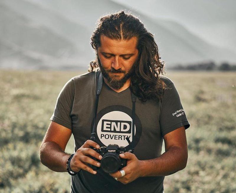 როგორ ხედავენ სამყაროს შშმ ადამიანები  -  ზაქარია ჭელიძის მორიგი უნიკალური ფოტოპროექტი