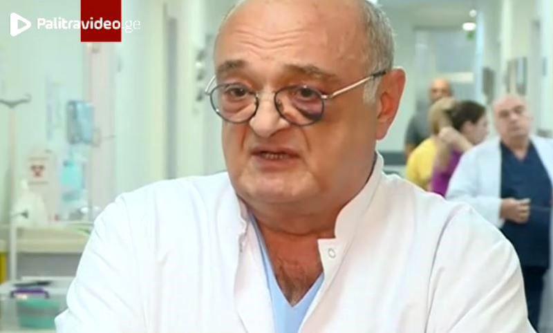 რას ყვება ცნობილი ნეიროქირურგი, რომელიც პაციენტის ნათესავმა სცემა - "გავიდა კორიდორში და დედა შემაგინა... ამას მოჰყვა ხელჩართული ომი"