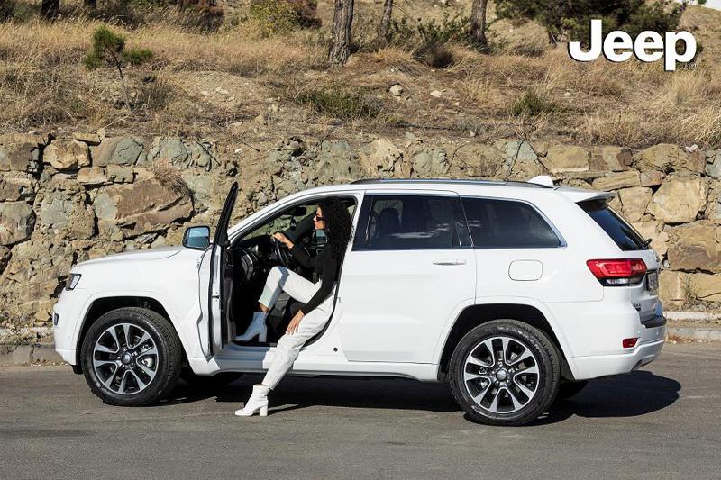 Jeep-ის ცენტრში საახალწლო აქცია დაიწყო