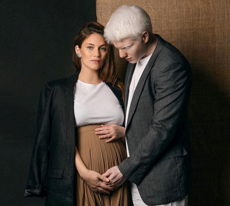 ბერა ივანიშვილის მეუღლემ ბავშვი ჭორვილაში, სახლში გააჩინა - ექსკლუზიური დეტალები მილიარდერის პირველ შვილიშვილზე