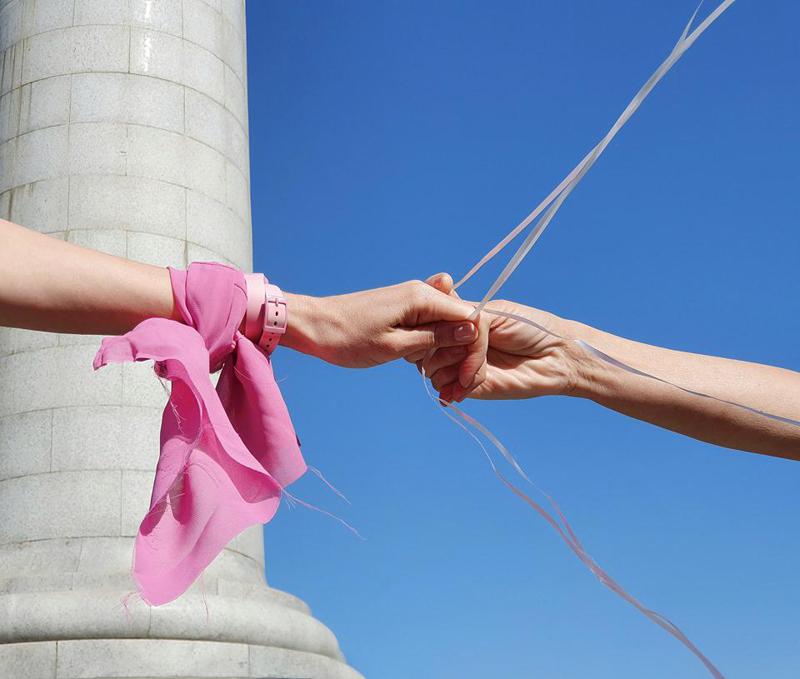 "ვარდისფერი სივრცე" - ადგილი, სადაც ქალები ძუძუს კიბოს წინააღმდეგ ერთიანდებიან