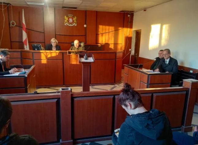 გაუპატიურების ბრალდებით დაკავებულ პოლიციელს პატიმრობა შეეფარდა