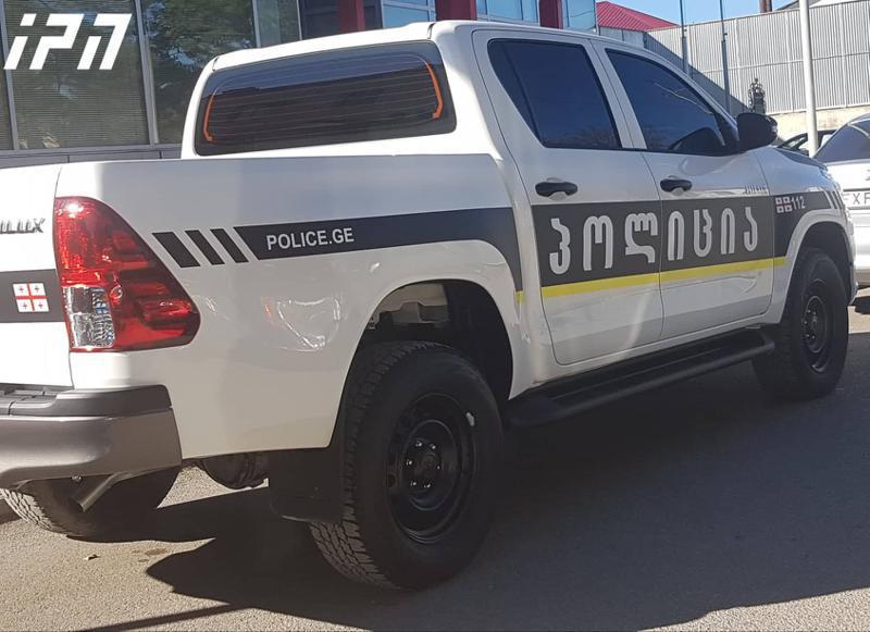 მამაკაცი სანადირო თოფით თავის მოკვლას აპირებდა, დაინახა პოლიციელები და მათი მიმართულებით გაისროლა - რა მოხდა იმერეთში?