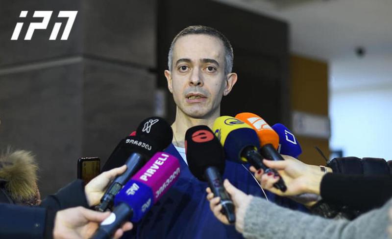 მართვით სუნთქვაზეა, მისი მდგომარეობა ძალიან მძიმეა - ცოტნე გამსახურდიას ექიმი